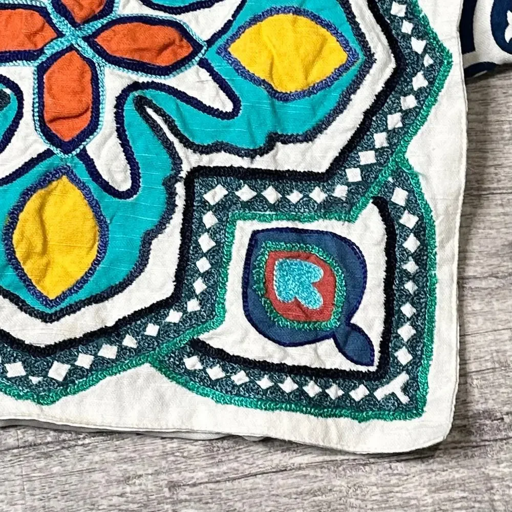 Pier 1 Bright Geometric Winter Table Runner 13” X 70” White Blue Snowflake Decor